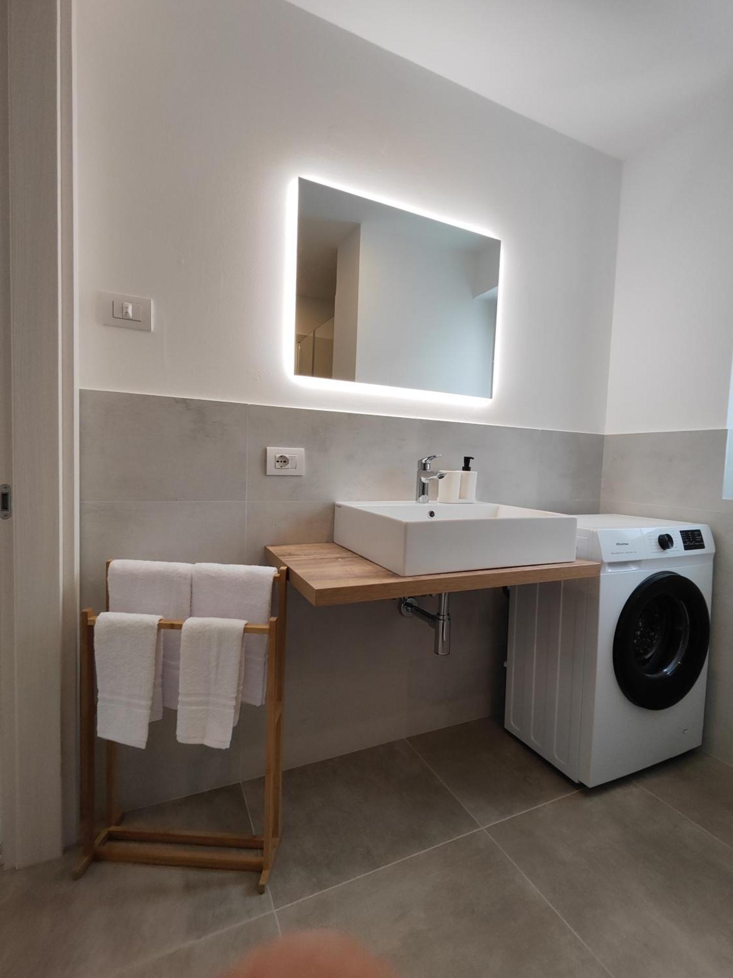 Oasi Degli Ulivi Appartement Riva del Garda Buitenkant foto