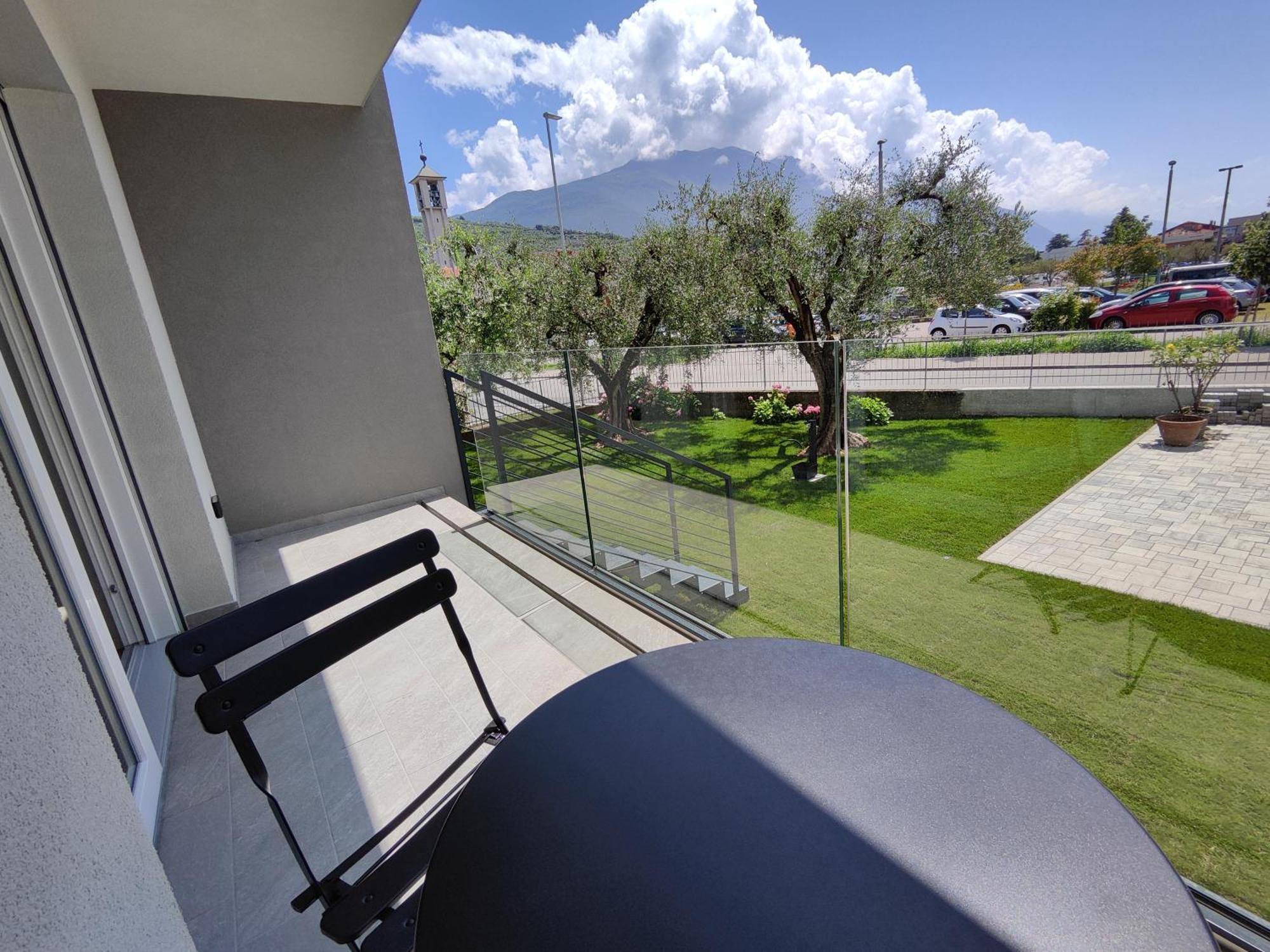 Oasi Degli Ulivi Appartement Riva del Garda Buitenkant foto