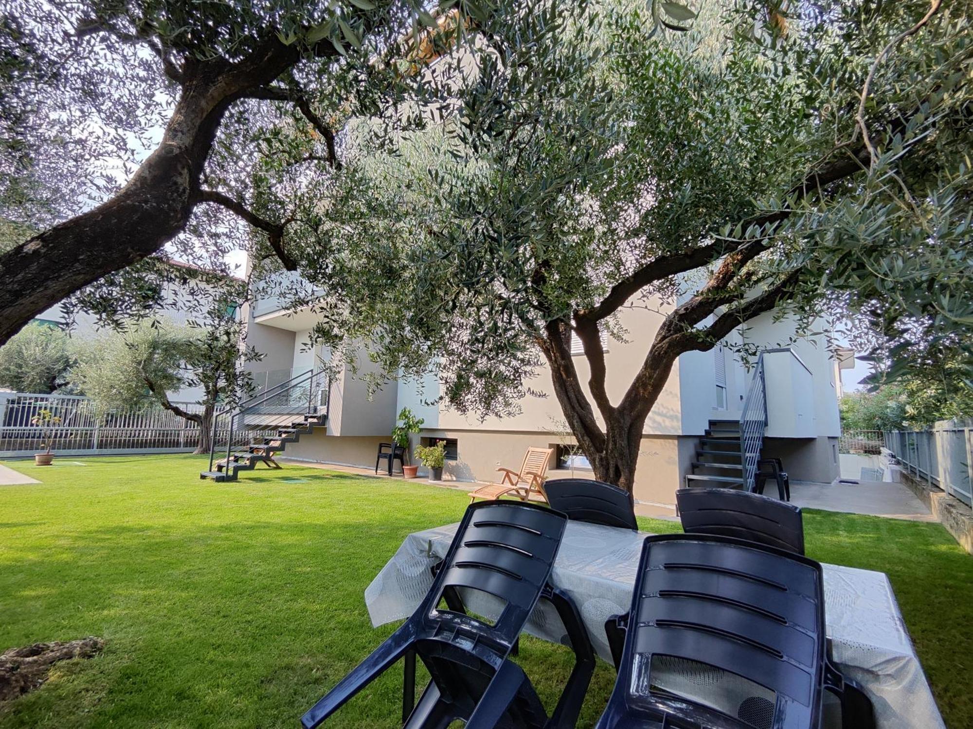 Oasi Degli Ulivi Appartement Riva del Garda Buitenkant foto
